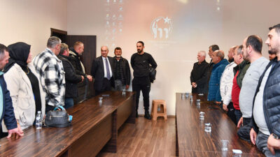 Mustafakemalpaşa'da yıllardır hizmet veren eski Balık Pazarı, modern altyapı ve