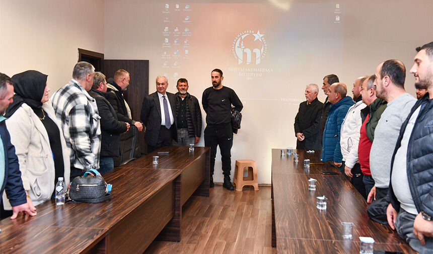 Mustafakemalpaşa'da yıllardır hizmet veren eski Balık Pazarı, modern altyapı ve