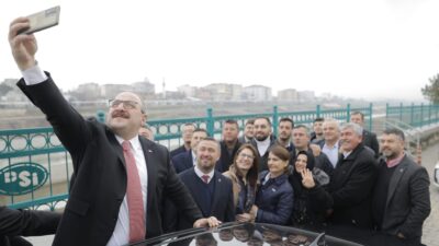 Bursa Milletvekili ve eski Sanayi ve Teknoloji Bakanı Mustafa Varank,