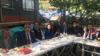 Kabulbaba Mahallesi, Kaymakam Mehmet Okur’u ağırladı. Resmî olmayan ziyarette halkla