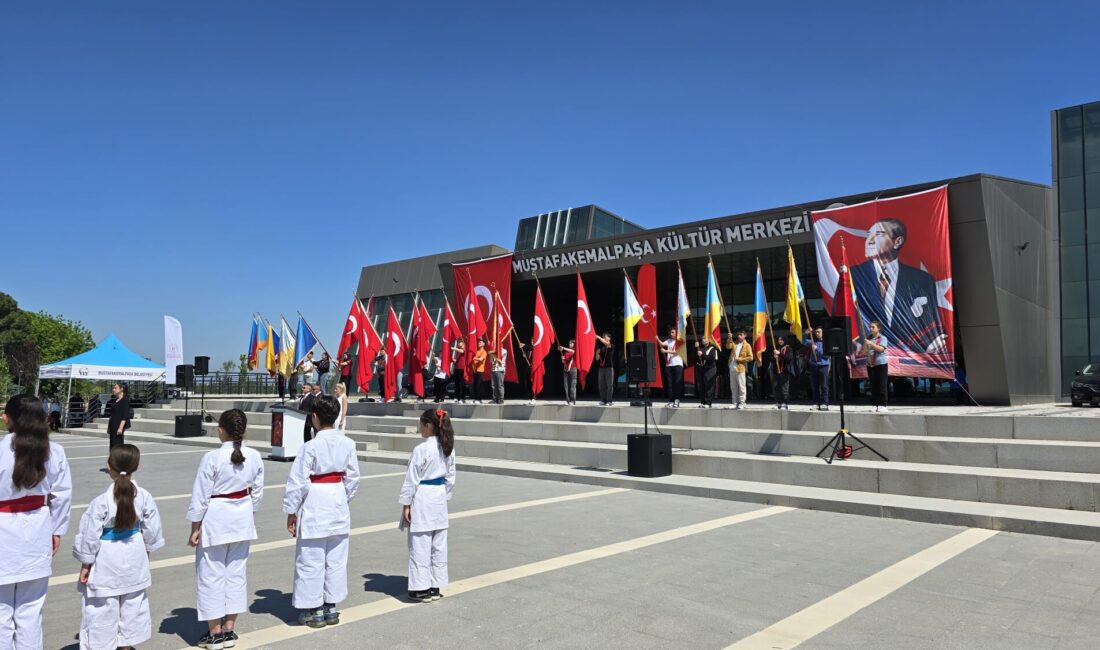 19 Mayıs Atatürk’ü Anma, Gençlik ve Spor Bayramı kutlamaları sabah