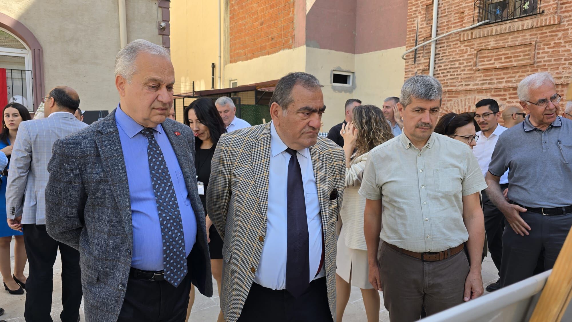 I M G 20250523 W A0103