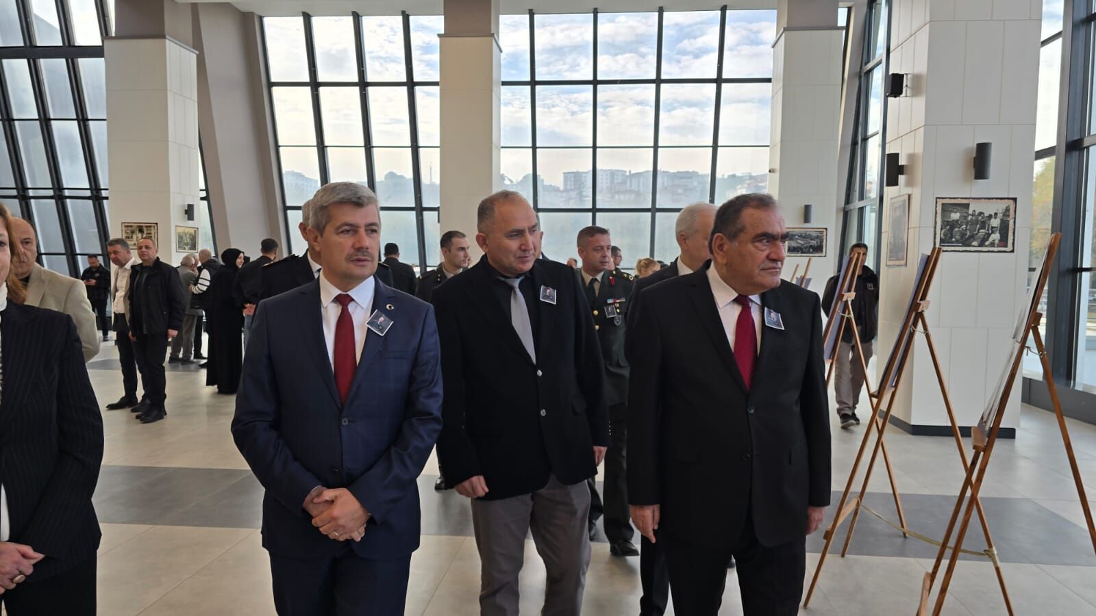 I M G 20251110 W A0111