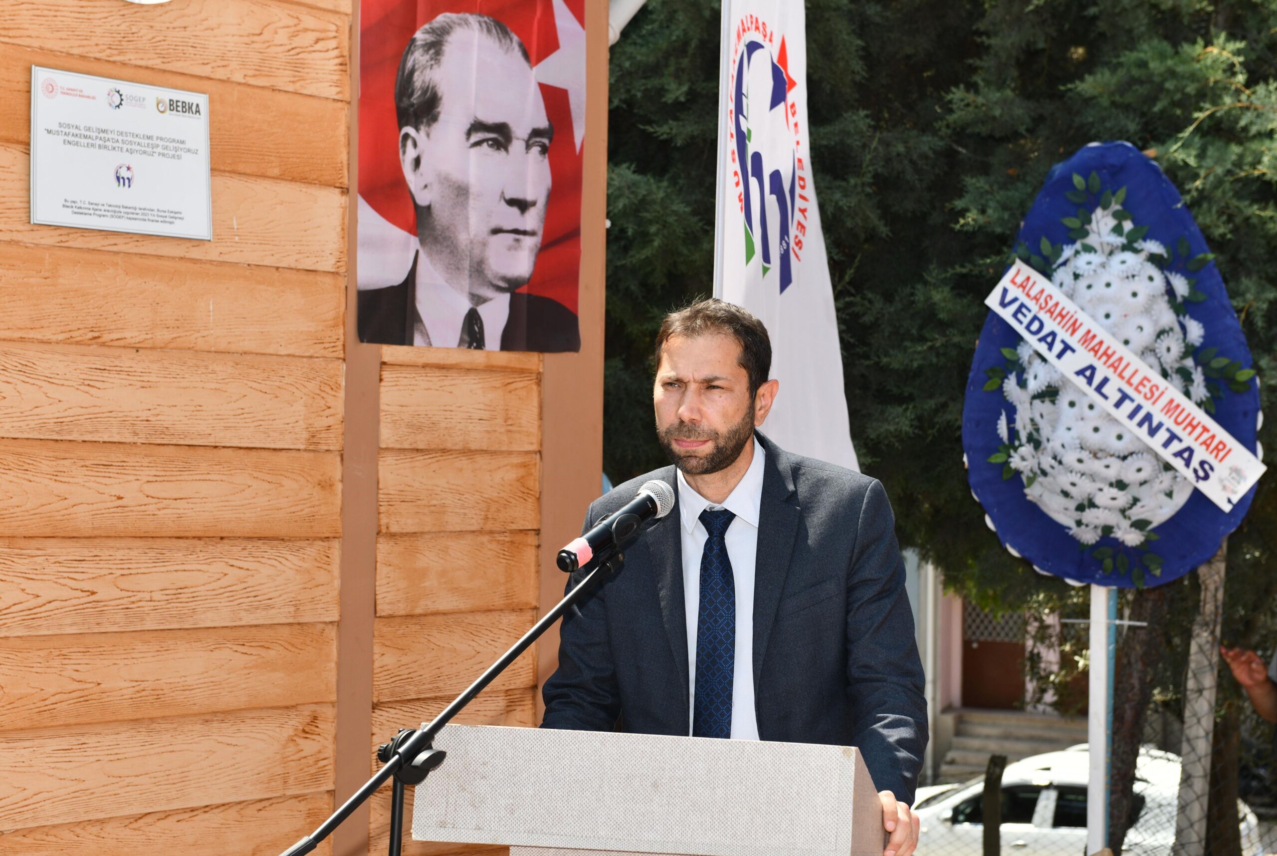 Mahmut Çolakoğlu Parkı’nda “Gülümseyen Kafe” Hizmete Girdi (6)