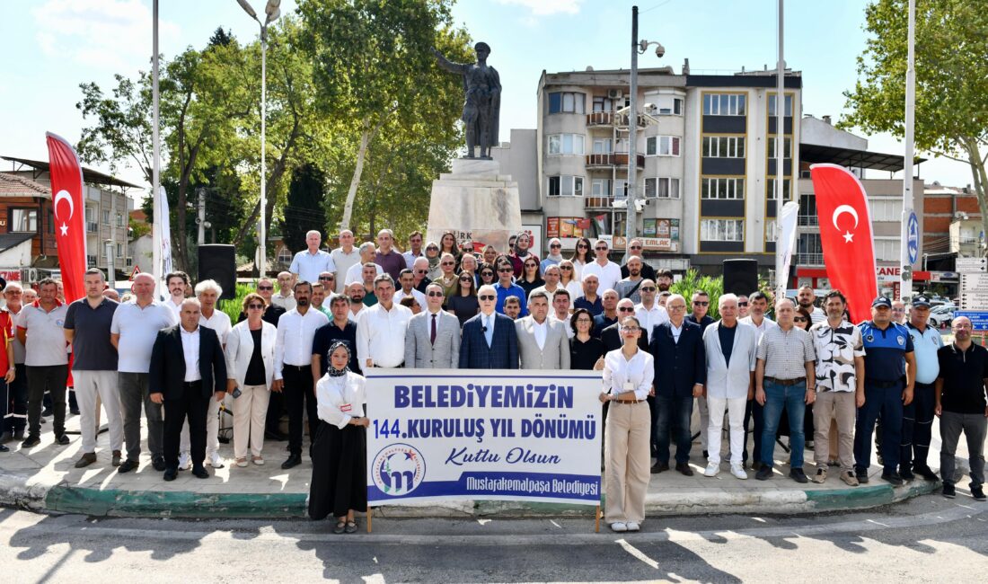 Mustafakemalpaşa Belediyesi kuruluşunun 144. yılını törenle kutladı.