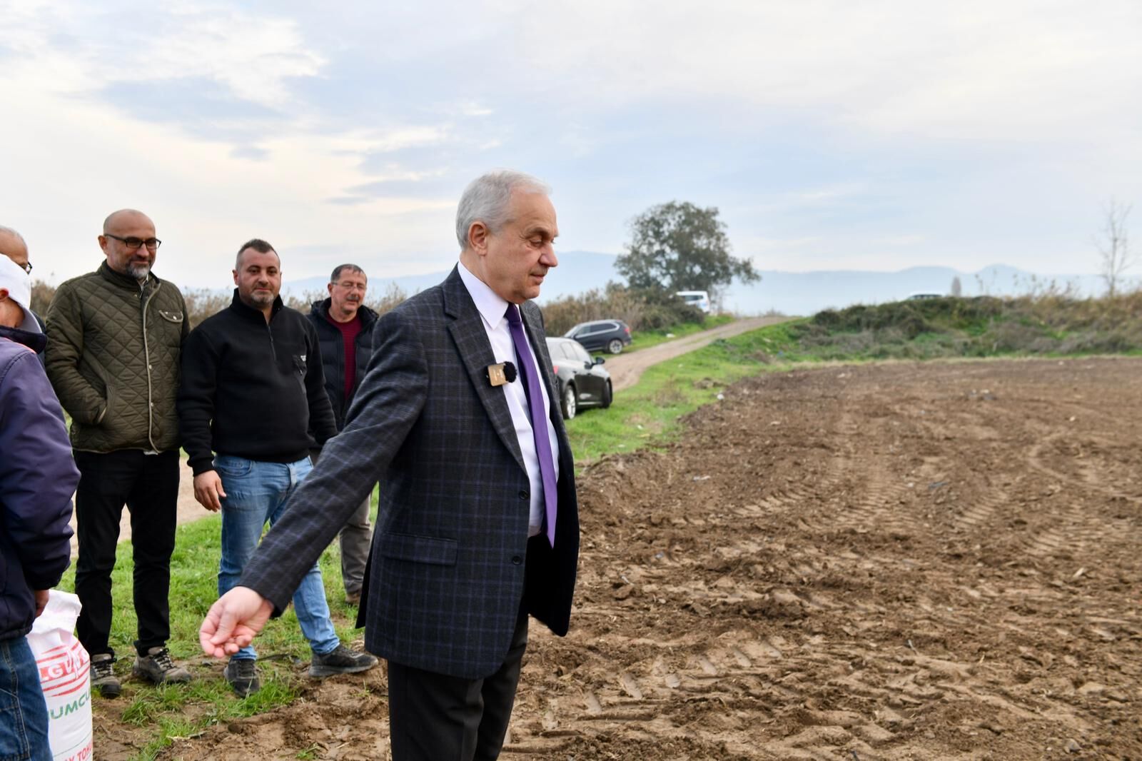 Mustafakemalpaşa’da Cendere Buğdayi Toprakla Buluştu (1)