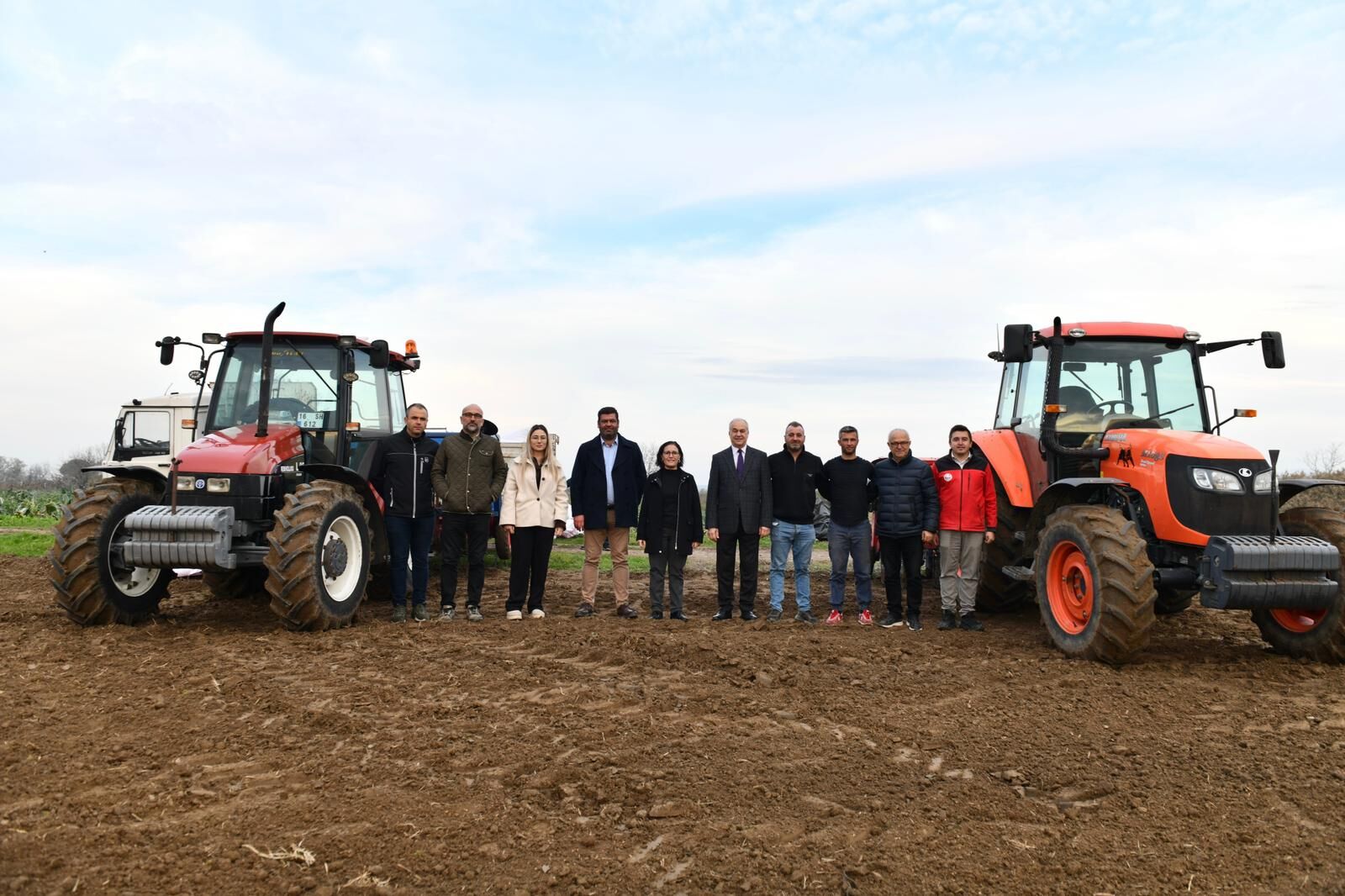 Mustafakemalpaşa’da Cendere Buğdayi Toprakla Buluştu (8)