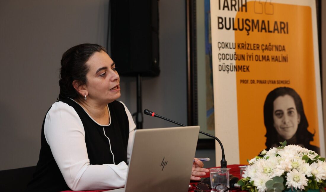 “Bizim çocukluğumuzla şu an çocuk olmak aynı şey değil” diyen