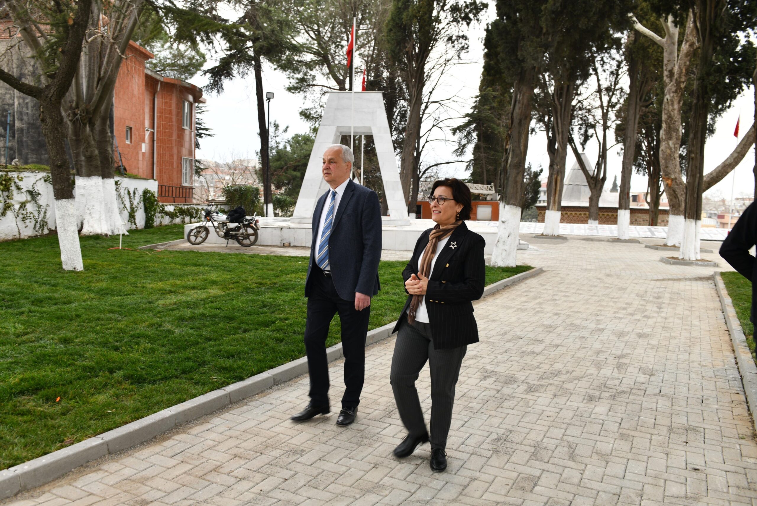 Şehi̇tli̇k 18 Mart İçi̇n Yeni̇lendi̇ (2)