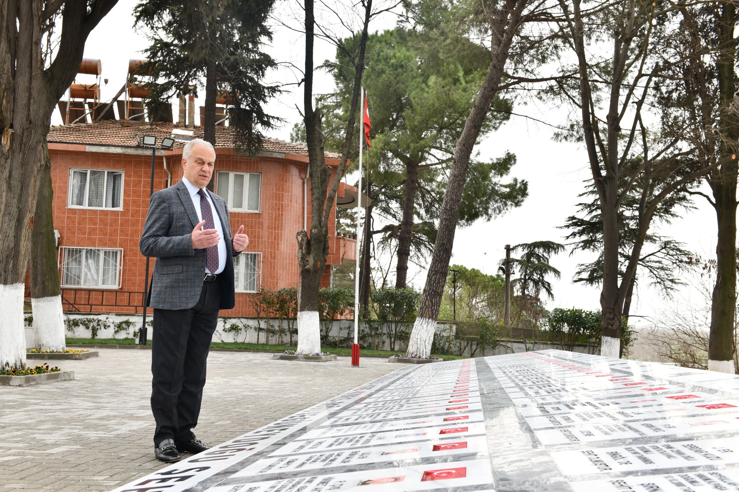 Şehi̇tli̇k 18 Mart İçi̇n Yeni̇lendi̇(3)