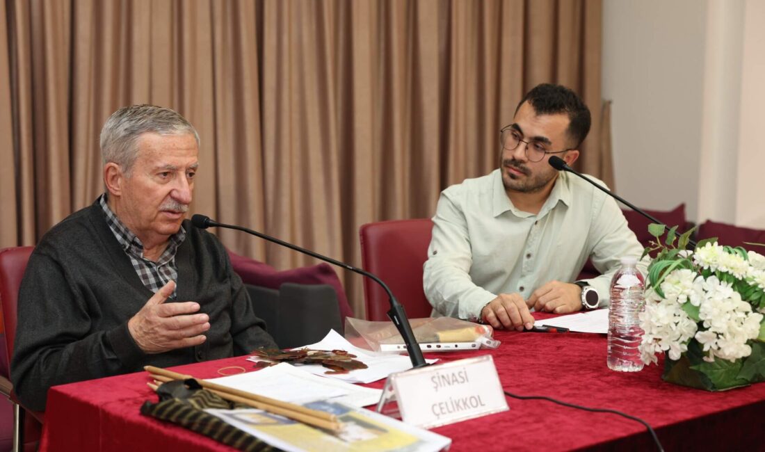 Karagöz’ün özellikle yabancılardan talep gördüğünü ifade eden Çelikkol, “Bursa’da Karagöz