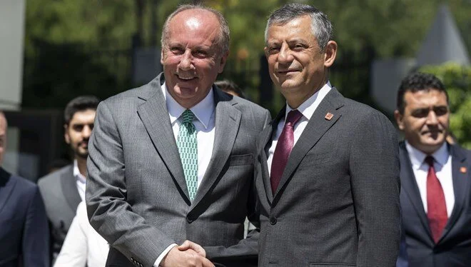 2021 yılında Cumhuriyet Halk Partisi'nden ayrılarak Memleket Partisi'ni kuran Muharrem