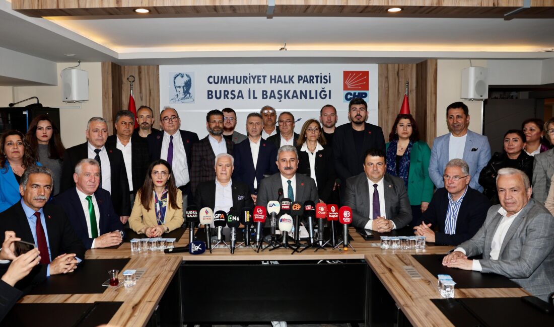 CHP Bursa İl Başkanı Nihat Yeşiltaş, AKP İl Başkanı Davut