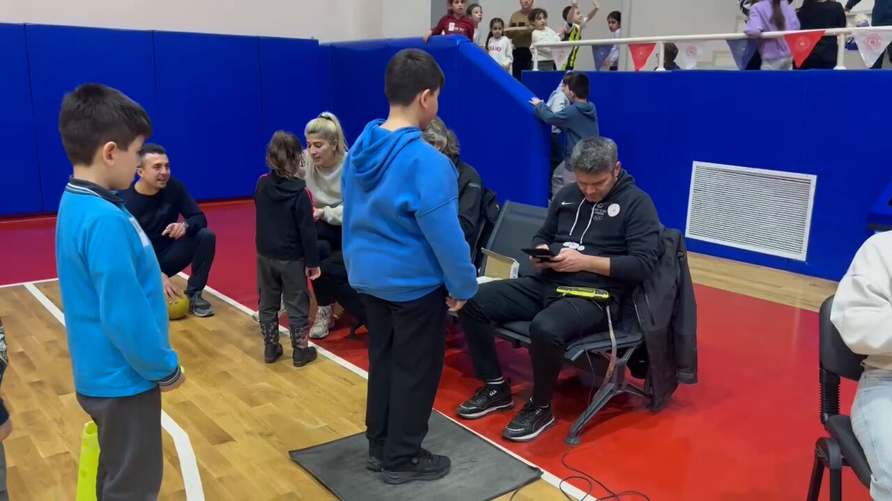 V I D 20250217 W A0016.00 00 02 10. Still003