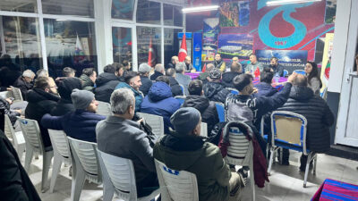 Mustafakemalpaşa Karadeniz Kültür ve Yardımlaşma Derneği’nin olağanüstü genel kurulunda mevcut