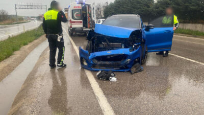 Ankara’dan Mustafakemalpaşa’ya bayram ziyareti için gelen B.O.V. ve yanındaki yolcu,