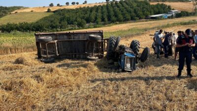 Bursa’nın Mustafakemalpaşa ilçesine bağlı Adaköy Mahallesi’nde meydana gelen traktör kazasında