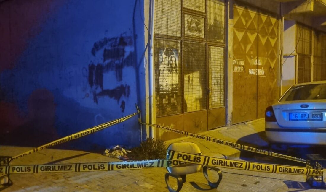 Bursa’nın Mustafakemalpaşa ilçesinde gece saatlerinde yaşanan olay yürekleri ağza getirdi.