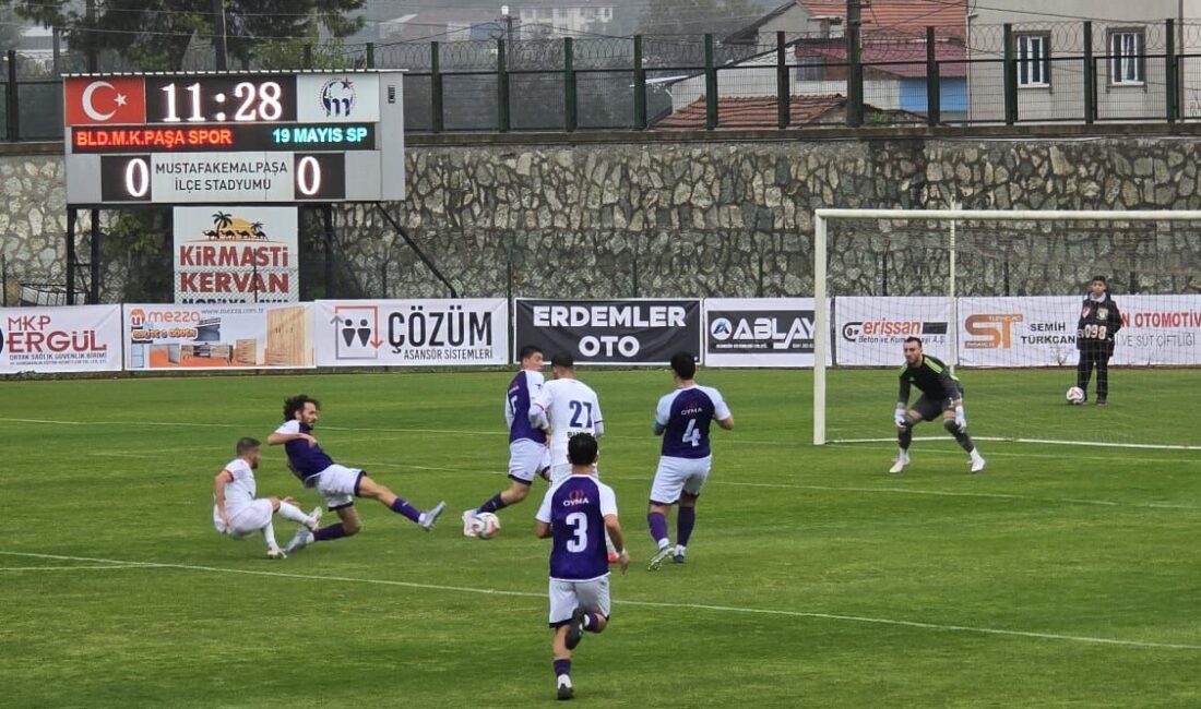 Belediye Mustafakemalpaşaspor sezona gol yağmuruyla başladı, tribünler 7-0’lık galibiyetin coşkusunu