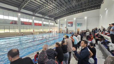 2025-2026 Bursa Yüzme Sezonu açılış etkinlikleri bu yıl Mustafakemalpaşa’da gerçekleştirildi.