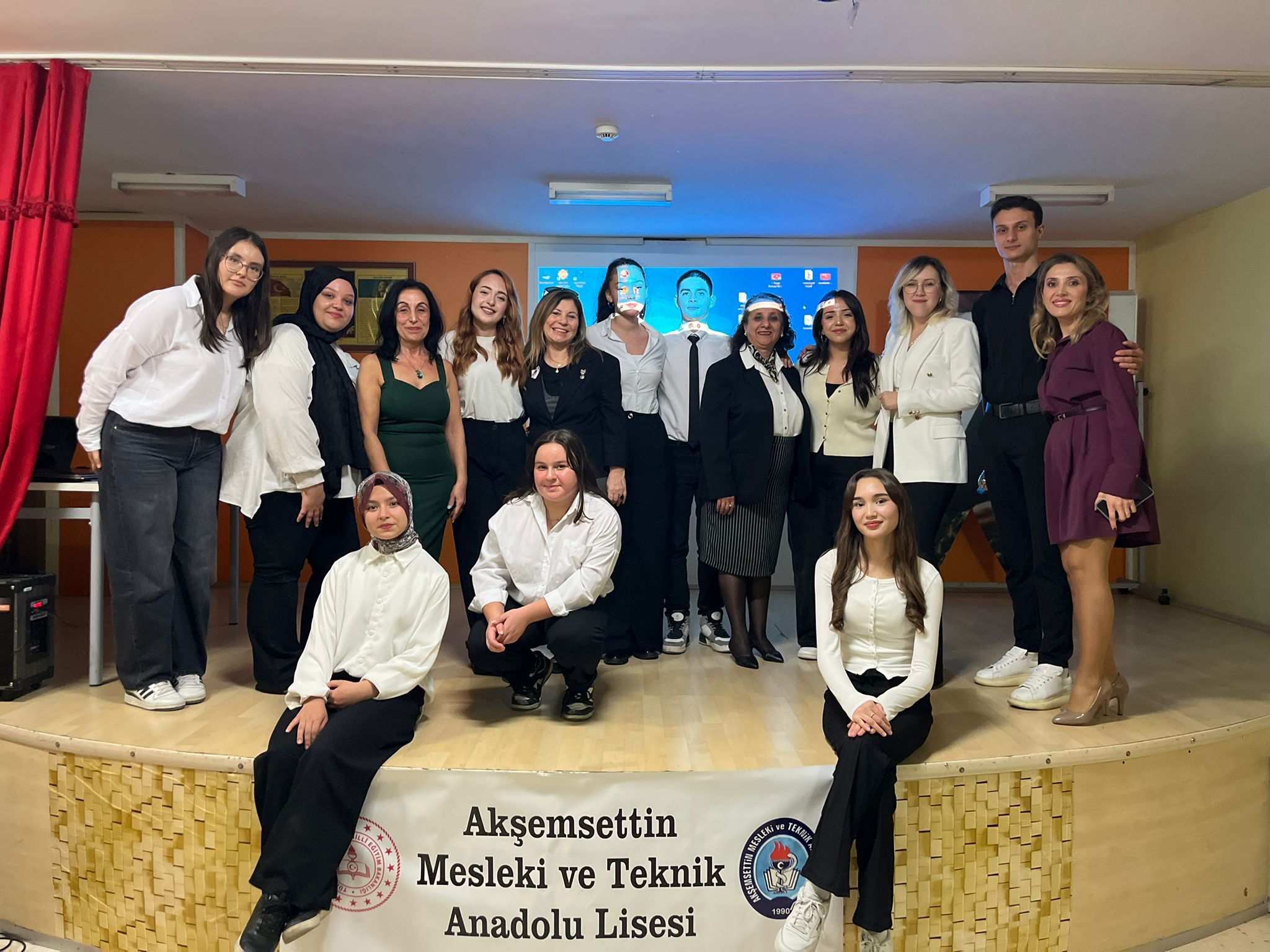 Whatsapp Image 2025 11 24 At 18.19.38 (2)