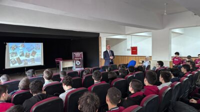 İbrahim Önal Fen Lisesi, önemli bir akademik buluşmaya ev sahipliği