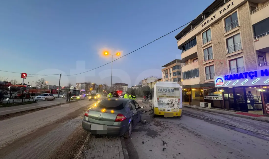 Bursa’nın Mustafakemalpaşa ilçesi Alparslan Türkeş Caddesi üzerinde, Grand Düğün Salonu