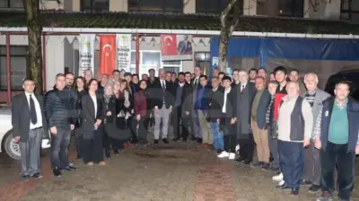 CHP Bursa İl Başkanı Nihat Yeşiltaş, il yönetim kurulu üyeleri