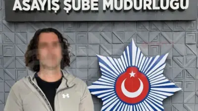 Bursa İl Emniyet Müdürlüğü Asayiş Şube Müdürlüğü ekipleri, aranan şahıslara