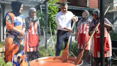 Yıldırım Belediyesi, kurduğu kadın kooperatifleri, eğitim ve girişimcilik merkezleri ile